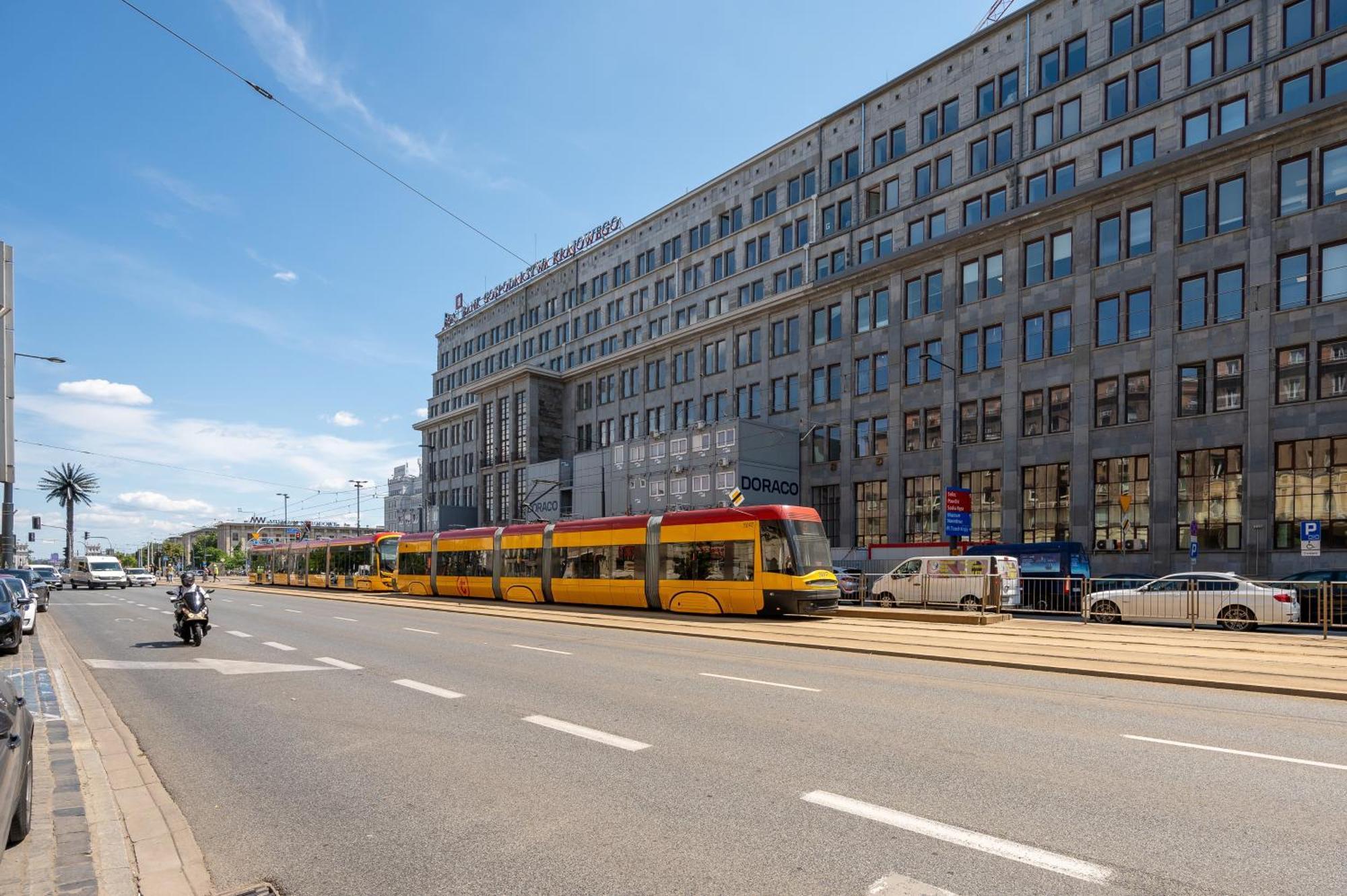 Jess Inn Hostel Rondo Charles De Gaulle Warsaw Exterior photo
